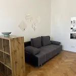Apartmán Chic Retreat On Skorepka Street