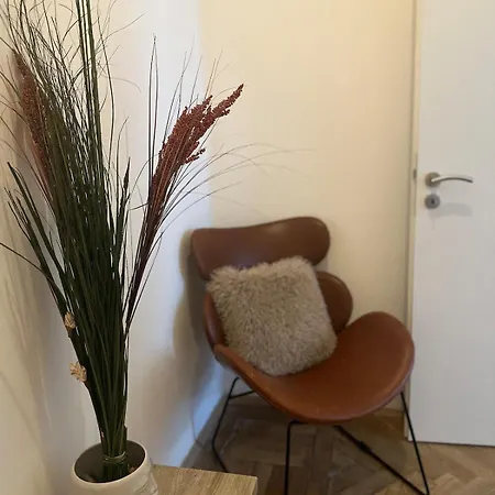 Chic Retreat On Skorepka Street * Prag